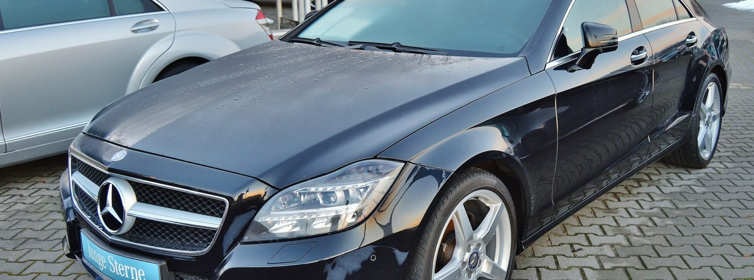 black Mercedes Benz car